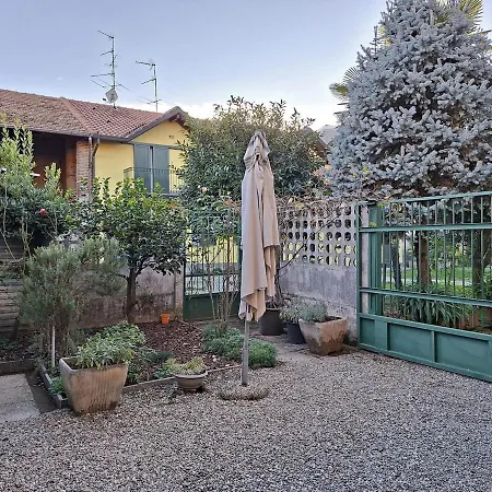 La Corte Dei Nonni Ferienhaus Vanzaghello